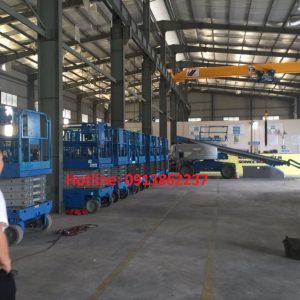 Lua-cho-xe-nang-nguoi