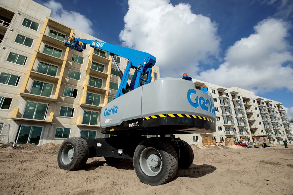 Xe nâng người boom lift