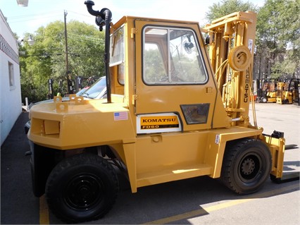 Xe nâng hàng 6 tấn FD 60