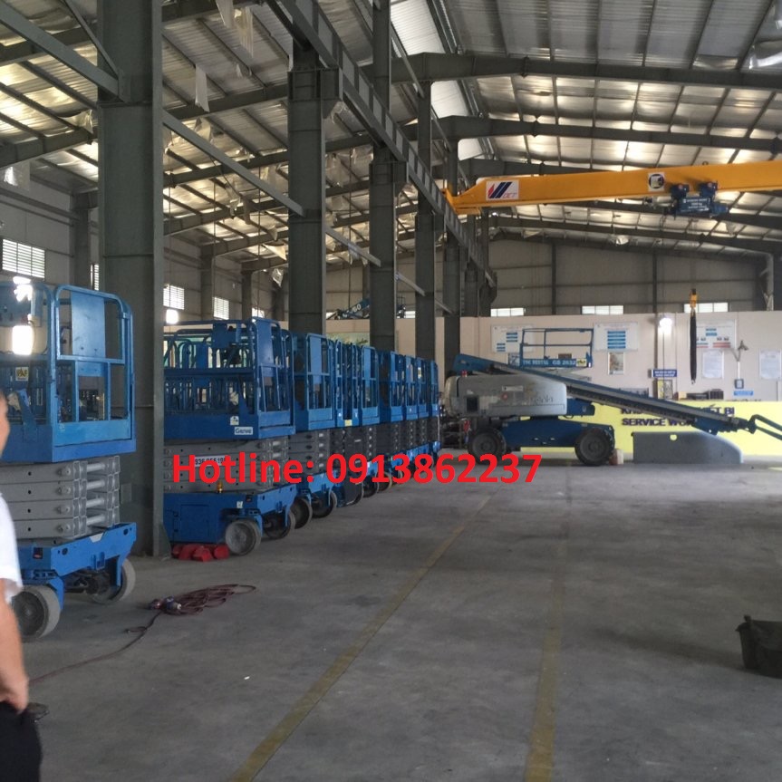 Xe nâng cắt kéo Genie