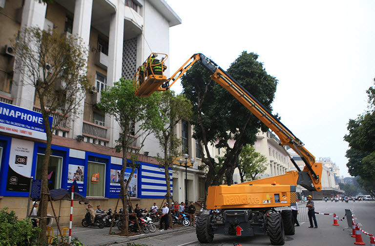 Xe nâng người Boom Lift – lựa chọn hàng đầu trong thi công